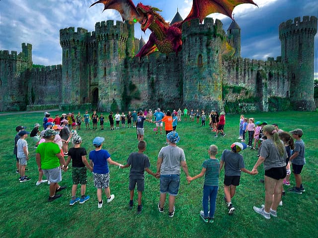 V Dračej nore – letný tábor pre deti | Bombovo